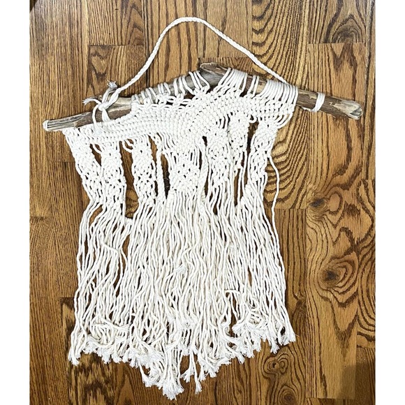 Boho Macrame Wall Hanging Decor Natural Ivory Flower Charm - Picture 4 of 4